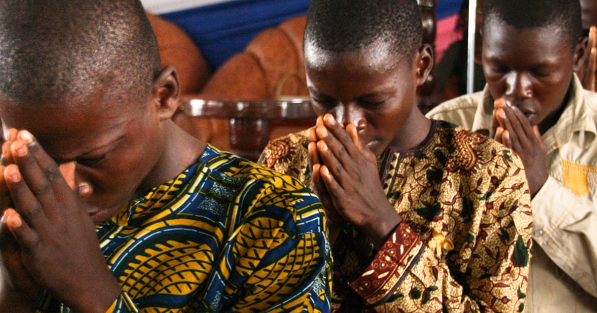 Prayer in Nigeria for Bible Translation