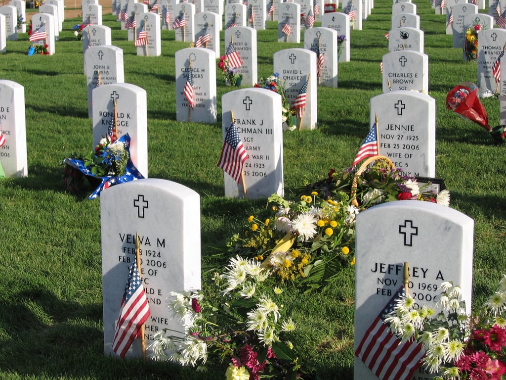 Fort_logan_national_cemetery_4.jpg Fort_logan_national_cemetery_4.jpg