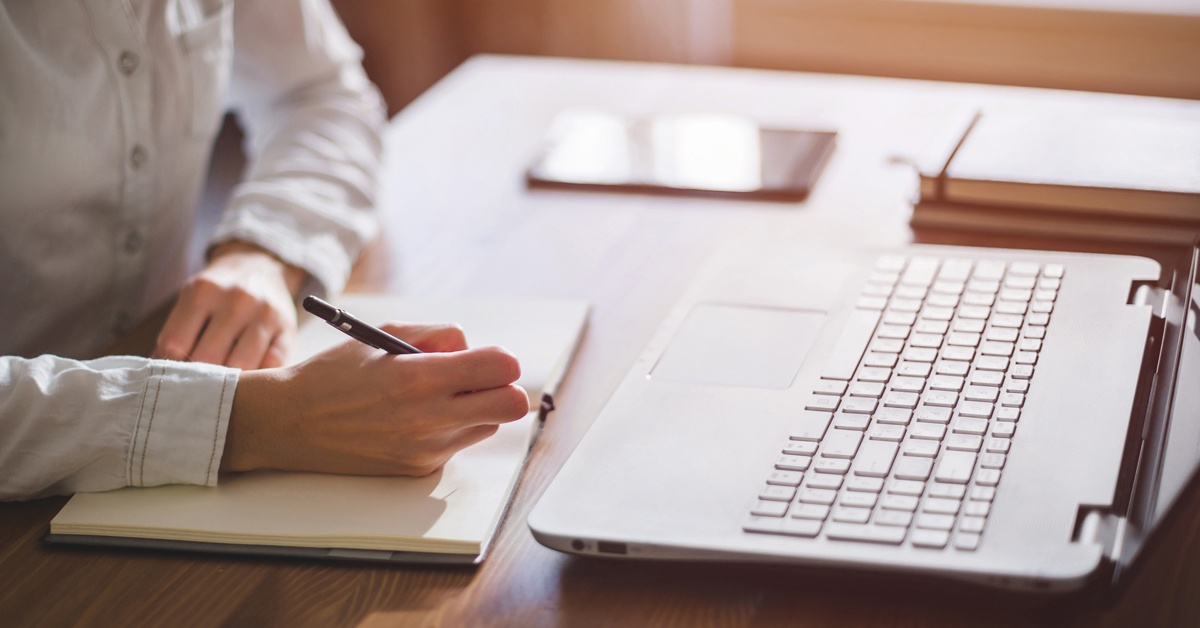 working_at_desk_-_blog_1200x628 working_at_desk_-_blog_1200x628